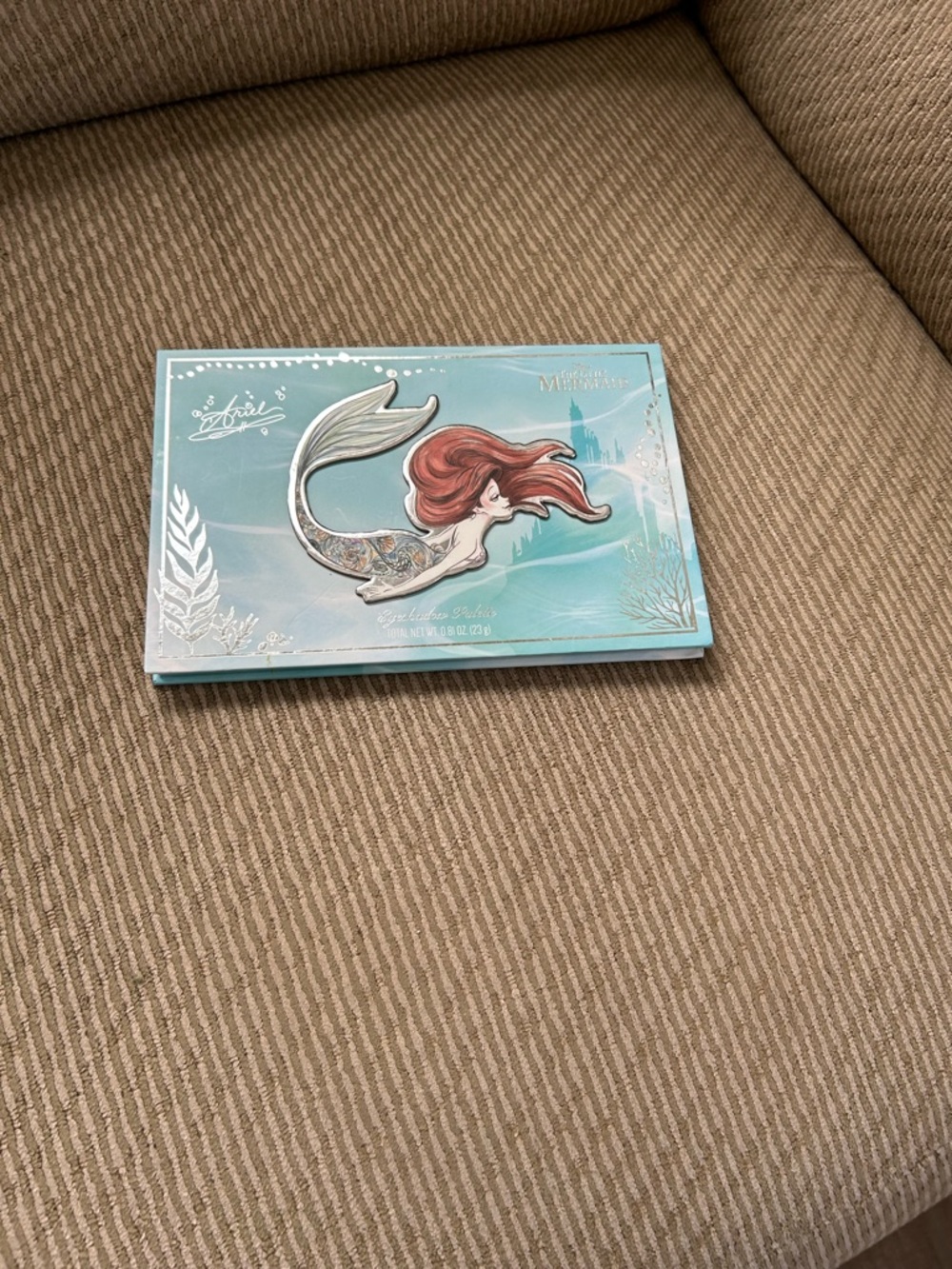 Disney Mermaid NWT Themed Eyeshadow Palette Box - Aqua with Red Accent